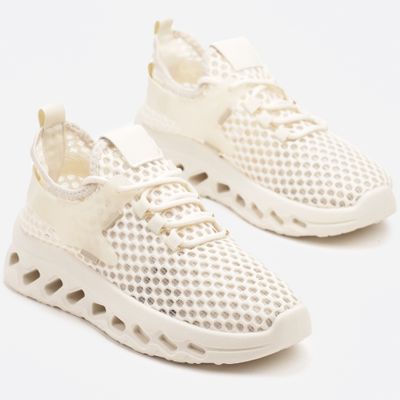 Buty sportowe damskie na wiosnę born2be ze sklepu: born2be.pl w kategorii: Buty sportowe damskie - zdjęcie 054DCF2-170-2564_374071