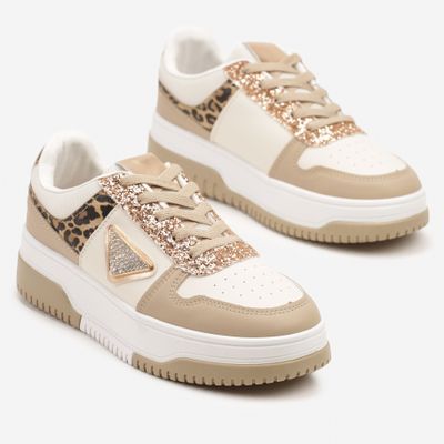 Buty sportowe damskie na wiosnę born2be ze sklepu: born2be.pl w kategorii: Buty sportowe damskie - zdjęcie 054DCF2-170-2564_374655