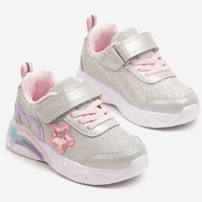 Buty sportowe dziecięce na wiosnę born2be ze sklepu: born2be.pl w kategorii: Buty sportowe dziecięce - zdjęcie 054DCF2-170-2564_376879