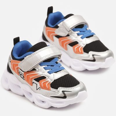 Buty sportowe dziecięce wiosenne born2be ze sklepu: born2be.pl w kategorii: Buty sportowe dziecięce - zdjęcie 054DCF2-170-2564_376882