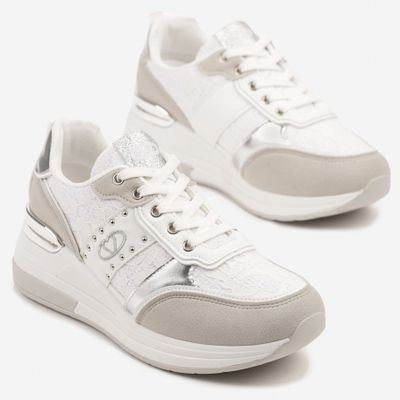 Buty sportowe damskie na wiosnę born2be ze sklepu: born2be.pl w kategorii: Buty sportowe damskie - zdjęcie 054DCF2-170-2564_377138