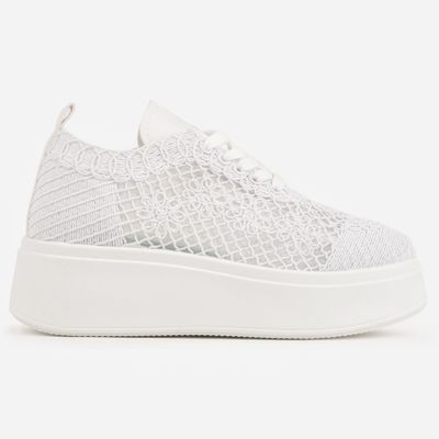 Buty sportowe damskie wiosenne born2be ze sklepu: born2be.pl w kategorii: Buty sportowe damskie - zdjęcie 054DCF2-170-2564_377739