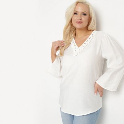 Bluzka damska casualowa na wiosnę born2be ze sklepu: born2be.pl w kategorii: Bluzki damskie - zdjęcie 054DCF2-170-2564_378121