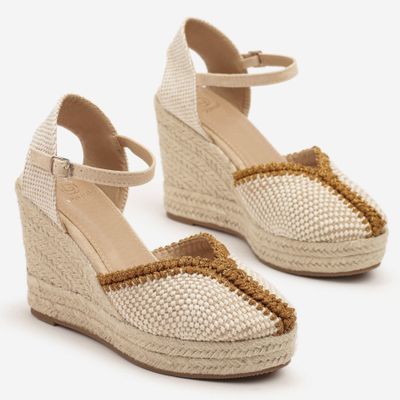 Espadryle damskie born2be ze sklepu: born2be.pl w kategorii: Espadryle damskie - zdjęcie 054DCF2-170-2564_379874