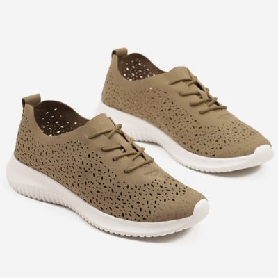 Buty sportowe damskie wiosenne born2be ze sklepu: born2be.pl w kategorii: Buty sportowe damskie - zdjęcie 054DCF2-170-2564_380381