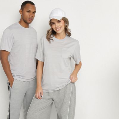 T-shirt męski casual na wiosnę born2be ze sklepu: born2be.pl w kategorii: T-shirty męskie - zdjęcie 054DCF2-170-2564_381899