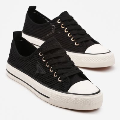 Trampki damskie na wiosnę casual born2be ze sklepu: born2be.pl w kategorii: Trampki damskie - zdjęcie 054DCF2-170-2564_381904