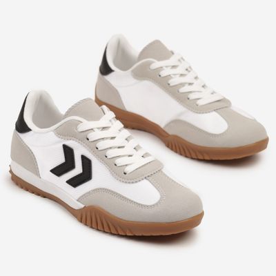 Buty sportowe damskie na wiosnę born2be ze sklepu: born2be.pl w kategorii: Buty sportowe damskie - zdjęcie 054DCF2-170-2564_382561