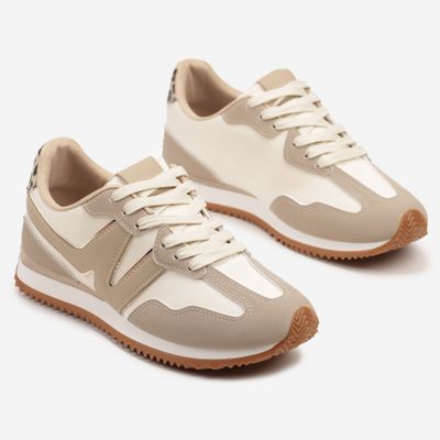 Buty sportowe damskie na wiosnę born2be ze sklepu: born2be.pl w kategorii: Buty sportowe damskie - zdjęcie 054DCF2-170-2564_385318