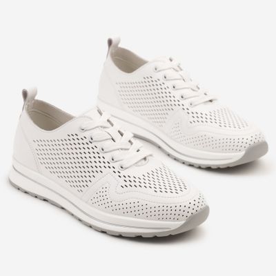 Buty sportowe damskie na wiosnę born2be ze sklepu: born2be.pl w kategorii: Buty sportowe damskie - zdjęcie 054DCF2-170-2564_386509