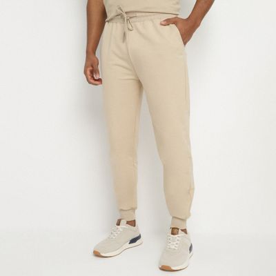 Spodnie męskie sportowe born2be ze sklepu: born2be.pl w kategorii: Spodnie męskie - zdjęcie 054DCF2-170-2564_387691