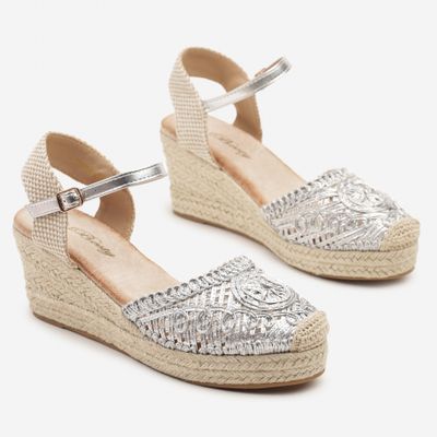 Espadryle damskie na lato born2be ze sklepu: born2be.pl w kategorii: Espadryle damskie - zdjęcie 054DCF2-170-2564_387981