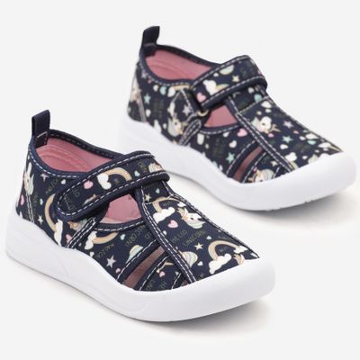 Kapcie dziecięce na zimę born2be ze sklepu: born2be.pl w kategorii: Kapcie dziecięce - zdjęcie 054DCF2-170-2564_389341