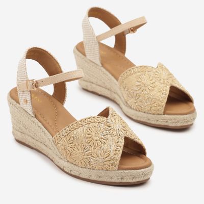 Espadryle damskie na lato born2be ze sklepu: born2be.pl w kategorii: Espadryle damskie - zdjęcie 054DCF2-170-2564_390546