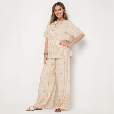 Komplet casual born2be ze sklepu: born2be.pl w kategorii: Komplety i garnitury damskie - zdjęcie 054DCF2-170-2564_393157