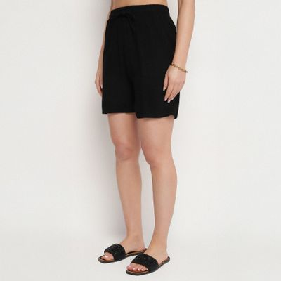 Szorty casual born2be ze sklepu: born2be.pl w kategorii: Szorty - zdjęcie 054DCF2-170-2564_393191