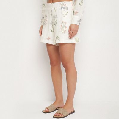 Szorty na lato casual born2be ze sklepu: born2be.pl w kategorii: Szorty - zdjęcie 054DCF2-170-2564_396311
