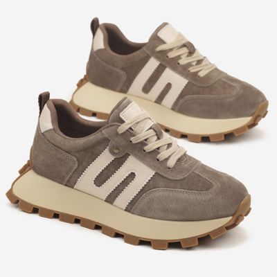 Buty sportowe damskie na wiosnę born2be ze sklepu: born2be.pl w kategorii: Buty sportowe damskie - zdjęcie 054DCF2-170-2564_396680