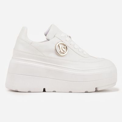 Buty sportowe damskie na wiosnę born2be ze sklepu: born2be.pl w kategorii: Buty sportowe damskie - zdjęcie 054DCF2-170-2564_399145
