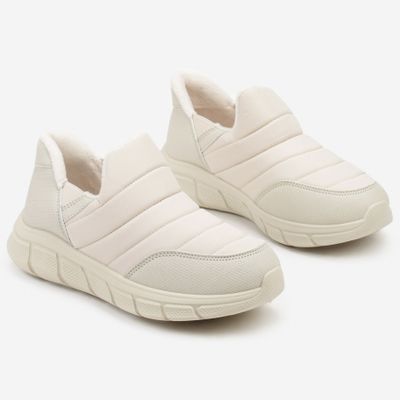 Buty sportowe damskie wiosenne born2be ze sklepu: born2be.pl w kategorii: Buty sportowe damskie - zdjęcie 054DCF2-170-2564_399707