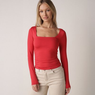 Bluzka damska wiosenna casual born2be ze sklepu: born2be.pl w kategorii: Bluzki damskie - zdjęcie 054DCF2-170-2564_403026
