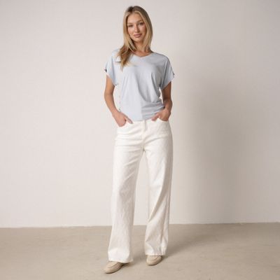 Bluzka damska casual born2be ze sklepu: born2be.pl w kategorii: Bluzki damskie - zdjęcie 054DCF2-170-2564_403342
