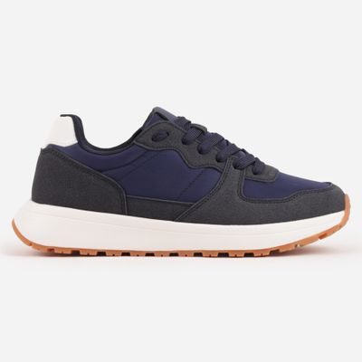 born2be - Buty sportowe męskie jesienne ze sklepu: born2be.pl w kategorii: Buty sportowe męskie - zdjęcie 054DCF2-170-2564_403515