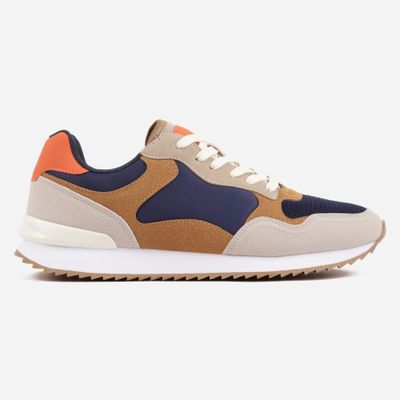 Buty sportowe męskie na wiosnę born2be ze sklepu: born2be.pl w kategorii: Buty sportowe męskie - zdjęcie 054DCF2-170-2564_403517