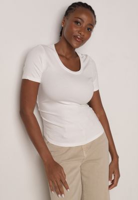 Bluzka damska casual na wiosnę born2be ze sklepu: born2be.pl w kategorii: Bluzki damskie - zdjęcie 054DCF2-170-2564_404462