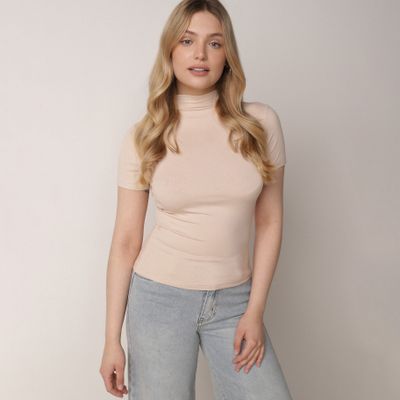 Bluzka damska casual born2be ze sklepu: born2be.pl w kategorii: Bluzki damskie - zdjęcie 054DCF2-170-2564_405428