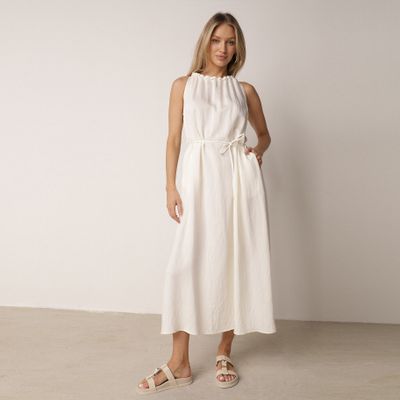 Sukienka oversize born2be ze sklepu: born2be.pl w kategorii: Sukienki - zdjęcie 054DCF2-170-2564_406129