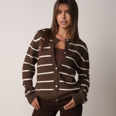 Sweter damski born2be ze sklepu: born2be.pl w kategorii: Swetry damskie - zdjęcie 054DCF2-170-2564_409992