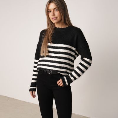 Sweter damski born2be ze sklepu: born2be.pl w kategorii: Swetry damskie