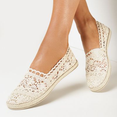 Espadryle damskie born2be ze sklepu: born2be.pl w kategorii: Espadryle damskie - zdjęcie 054DCF2-170-2564_94885