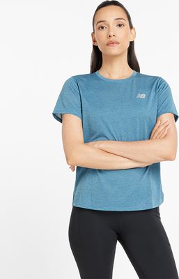 Bluzka damska w sportowym stylu New Balance ze sklepu: New Balance Poland w kategorii: Bluzki damskie - zdjęcie 08F3FC-30B-10813_3213505