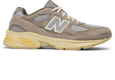 Buty sportowe damskie na wiosnę New Balance ze sklepu: New Balance Poland w kategorii: Buty sportowe damskie - zdjęcie 08F3FC-30B-10813_3215012