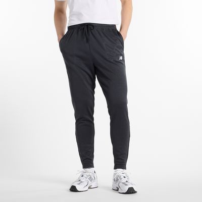 New Balance - Spodnie męskie w sportowym stylu ze sklepu: New Balance Poland w kategorii: Spodnie męskie - zdjęcie 08F3FC-30B-10813_3215180