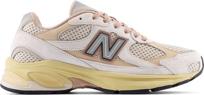 Buty sportowe damskie na wiosnę New Balance ze sklepu: New Balance Poland w kategorii: Buty sportowe damskie - zdjęcie 08F3FC-30B-10813_3215478