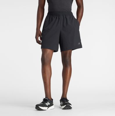 New Balance - Spodenki męskie w sportowym stylu ze sklepu: New Balance Poland w kategorii: Spodenki męskie - zdjęcie 08F3FC-30B-10813_3216504