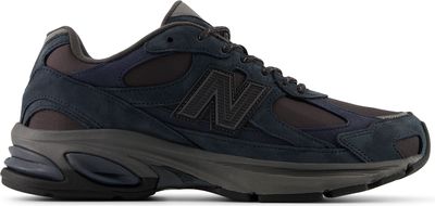 Buty sportowe damskie wiosenne New Balance ze sklepu: New Balance Poland w kategorii: Buty sportowe damskie - zdjęcie 08F3FC-30B-10813_3217075