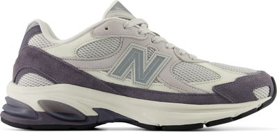 Buty sportowe damskie wiosenne New Balance ze sklepu: New Balance Poland w kategorii: Buty sportowe damskie - zdjęcie 08F3FC-30B-10813_3217330