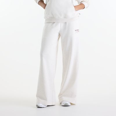 Spodnie damskie wiosenne sportowe New Balance ze sklepu: New Balance Poland w kategorii: Spodnie damskie - zdjęcie 08F3FC-30B-10813_3217388