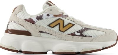 Buty sportowe damskie wiosenne New Balance ze sklepu: New Balance Poland w kategorii: Buty sportowe damskie - zdjęcie 08F3FC-30B-10813_3217962