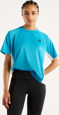Bluzka damska na wiosnę New Balance ze sklepu: New Balance Poland w kategorii: Bluzki damskie - zdjęcie 08F3FC-30B-10813_3218340