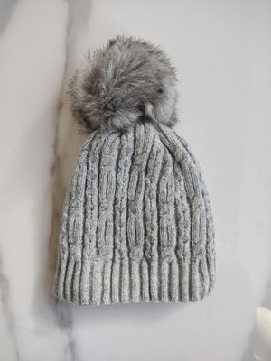 Czapka zimowa damska ze sklepu: STYLOWO w kategorii: Czapki zimowe damskie - zdjęcie 0DC0A2-EAA-13173_3750