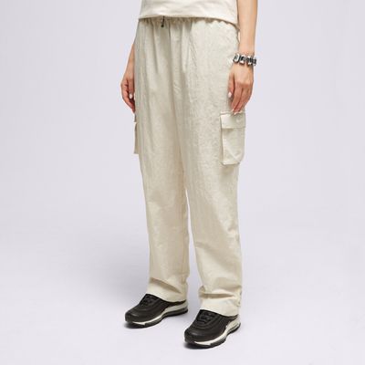 Spodnie damskie w sportowym stylu Nike ze sklepu: 50style.pl w kategorii: Spodnie damskie - zdjęcie 110026D-FE4-6238_DO7209-104