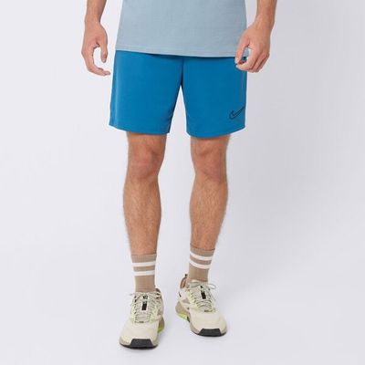 Nike - Spodenki męskie na lato ze sklepu: 50style.pl w kategorii: Spodenki męskie - zdjęcie 110026D-FE4-6238_DV9742-457