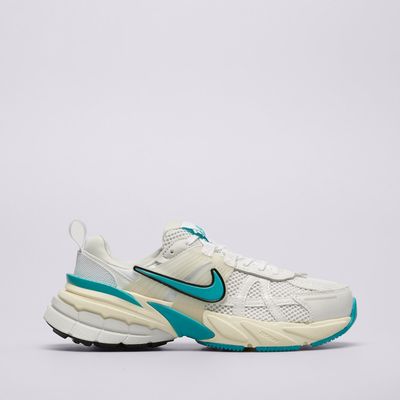 Nike - Buty sportowe damskie na wiosnę ze sklepu: 50style.pl w kategorii: Buty sportowe damskie - zdjęcie 110026D-FE4-6238_FD0736-105
