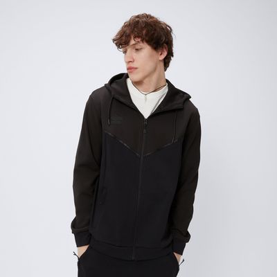 Bluza męska w stylu młodzieżowym Umbro ze sklepu: 50style.pl w kategorii: Bluzy męskie - zdjęcie 110026D-FE4-6238_UL124BLM03002