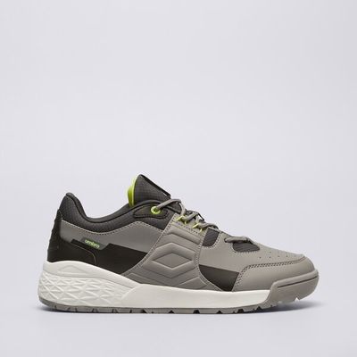 Umbro - Buty sportowe męskie wiosenne ze sklepu: 50style.pl w kategorii: Buty sportowe męskie - zdjęcie 110026D-FE4-6238_UMML224003